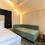 Harmony Land Vip Z Sauna I Jacuzzi By Royal Aparts Lägenhet