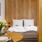 Lägenhet Harmony Land Vip Z Sauna I Jacuzzi By Royal Aparts *