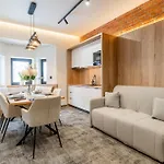 Harmony Land Vip Z Sauna I Jacuzzi By Royal Aparts Appartement *