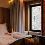Апартаменты Harmony Land Vip Z Sauna I Jacuzzi By Royal Aparts *
