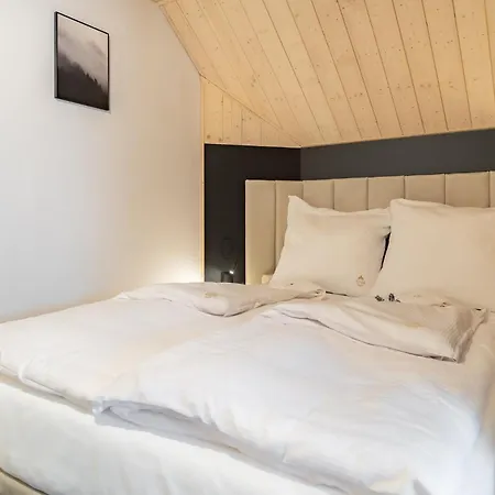 شقة Harmony Land Vip Z Sauna I Jacuzzi By Royal Aparts شكلارسكا بوريبا