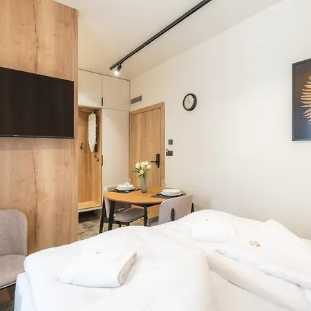 Harmony Land Vip Z Sauna I Jacuzzi By Royal Aparts * شكلارسكا بوريبا