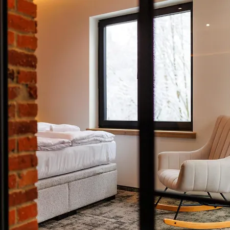 Harmony Land Vip Z Sauna I Jacuzzi By Royal Aparts * شكلارسكا بوريبا